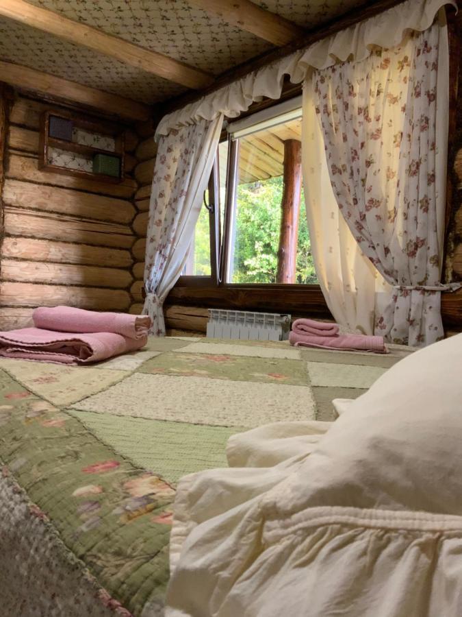 Spravzhnya Kazka Hotel Podobovets Exterior photo